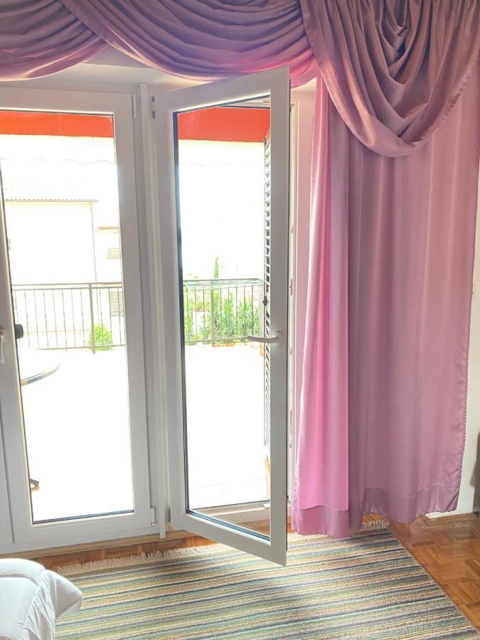 Apartmani Jelena Crikvenica Buitenkant foto