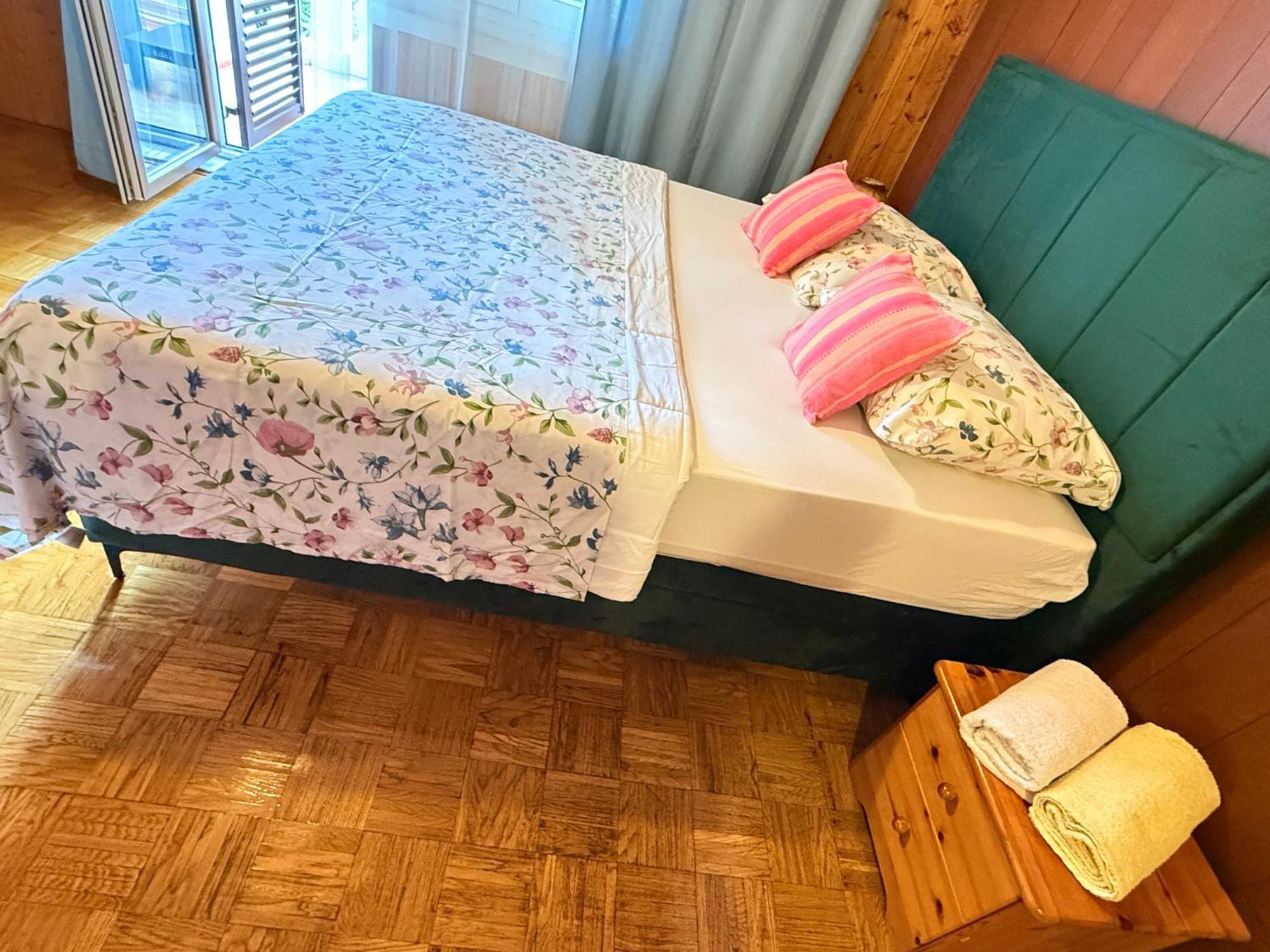Apartmani Jelena Crikvenica Buitenkant foto
